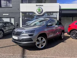Business grau metallic Gebraucht 2020 Skoda Karoq Style SUV | 21.900 € (Guter Preis)