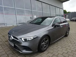 Grau Gebraucht 2018 Mercedes A180 AMG line Limousine | 23.780 € (Etwas zu teuer)