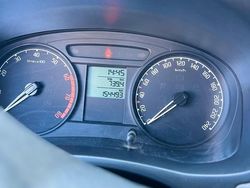 Weiß Gebraucht 2008 Skoda Fabia Kleinwagen | 1.800 € (Guter Preis)