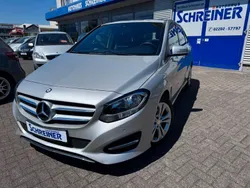 Silber Gebraucht 2016 Mercedes B200 Business Van / Kleinbus | 19.900 € (Etwas zu teuer)