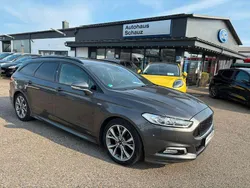 Grau Gebraucht 2018 Ford Mondeo ST-Line Limousine | 21.000 € (Teuer)