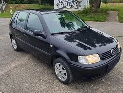 Schwarz Gebraucht 2001 VW Polo Kleinwagen | 1.899 € (Fairer Preis)