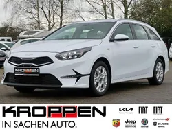 Weiss Gebraucht 2024 Kia Ceed | 25.480 € (Guter Preis)