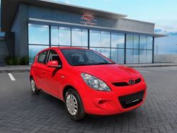 Rot Gebraucht 2009 Hyundai i20 Classic Limousine | 4.999 € (Etwas zu teuer)