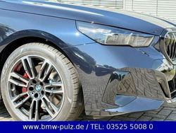 Schwarz Neu 2025 BMW 520 Performance Limousine | 71.015 €