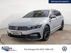 Weiß Gebraucht 2023 VW Passat Elegance Kombi | 39.998 € (Teuer)