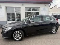 Andere Gebraucht 2022 Mercedes B200 Van / Kleinbus | 24.990 € (Guter Preis)
