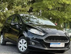 Schwarz Gebraucht 2016 Ford Fiesta Titanium Kleinwagen | 4.999 € (Fairer Preis)