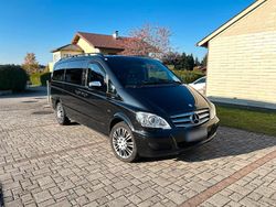 Schwarz Gebraucht 2013 Mercedes Viano Van / Kleinbus | 19.300 € (Etwas zu teuer)