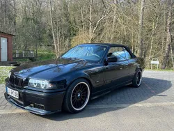 Schwarz Gebraucht 1996 BMW 318 Cabriolet Cabrio | 4.850 € (Fairer Preis)