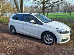 Gebraucht 2016 BMW 218 Active Tourer Van / Kleinbus | 11.500 € (Guter Preis)