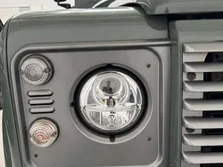 Grün Gebraucht 2015 Land Rover Defender Heritage SUV | 55.500 €