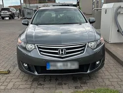Grün Gebraucht 2009 Honda Accord Limousine | 7.980 € (Fairer Preis)