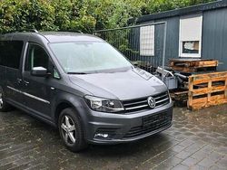 Grau Gebraucht 2017 VW Caddy Maxi Van / Kleinbus | 15.800 € (Fairer Preis)
