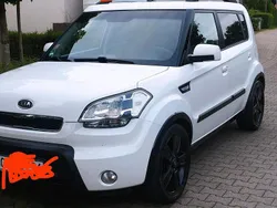 Weiß Gebraucht 2010 Kia Soul SUV | 4.700 € (Teuer)