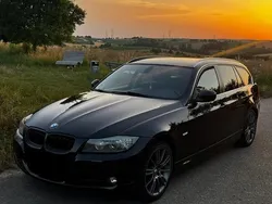 Schwarz Gebraucht 2010 BMW 320 Kombi | 6.000 € (Etwas zu teuer)