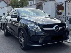 Schwarz Gebraucht 2017 Mercedes GLE500 AMG line Coupé | 45.000 € (Teuer)