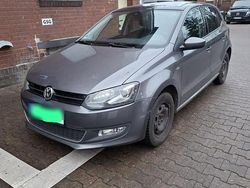 Grau Gebraucht 2013 VW Polo Life Kleinwagen | 11.099 € (Etwas zu teuer)