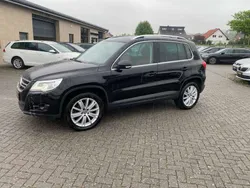 Deep black perleffekt Gebraucht 2010 VW Tiguan Sportline SUV | 7.900 € (Guter Preis)