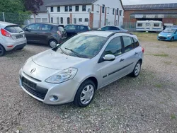 Silber Gebraucht 2012 Renault Clio GrandTour Expression Kombi | 4.900 € (Teuer)