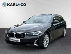 Metallic Gebraucht 2022 BMW 530e Luxury Line Kombi | 31.778 € (Guter Preis)
