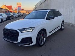 Weiß Gebraucht 2021 Audi Q7 S-Line SUV | 59.000 € (Fairer Preis)