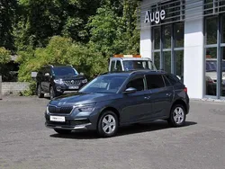 Grau Gebraucht 2020 Skoda Kamiq Ambition SUV | 16.900 € (Fairer Preis)