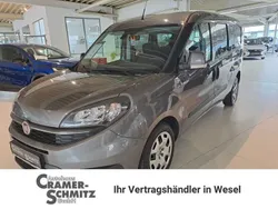 Grau Gebraucht 2021 Fiat Doblò S Van / Kleinbus | 11.780 € (Guter Preis)