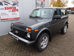 Grau metallic Gebraucht 2020 Lada niva SUV | 14.300 €