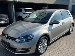 Silber Gebraucht 2014 VW Golf VII Cup Limousine | 8.500 € (Guter Preis)