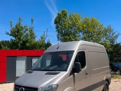 Perlsilber metallic Gebraucht 2018 Mercedes Sprinter Van | 18.900 € (Teuer)