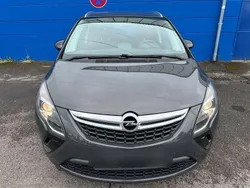 Schwarz Gebraucht 2013 Opel Zafira Tourer Sport Van / Kleinbus | 4.990 € (Guter Preis)