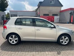 Silber Gebraucht 2010 VW Golf VI Kleinwagen | 7.200 € (Etwas zu teuer)