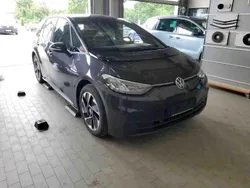 Grau Gebraucht 2021 VW ID.3 Pro Kleinwagen | 18.890 € (Guter Preis)