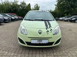 Grün Gebraucht 2009 Renault Twingo Kleinwagen | 1.999 € (Fairer Preis)