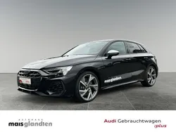 Mythosschwarz metallic Gebraucht 2024 Audi S3 Ambiente Kombi | 48.880 € (Etwas zu teuer)
