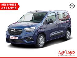 Blau Gebraucht 2023 Opel Combo Life Van / Kleinbus | 22.950 € (Etwas zu teuer)