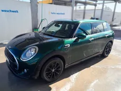 Grün Gebraucht 2018 Mini One Clubman Kombi | 10.998 € (Fairer Preis)
