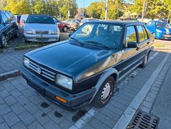 Grau Gebraucht 1991 VW Jetta Limousine | 1.099 €