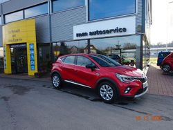 Rot Gebraucht 2021 Renault Captur Intens SUV | 19.900 € (Fairer Preis)