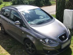 Grau Gebraucht 2014 Seat Altea XL Van / Kleinbus | 4.750 € (Fairer Preis)