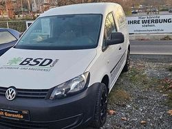 Weiß Gebraucht 2015 VW Caddy Van / Kleinbus | 4.690 € (Fairer Preis)