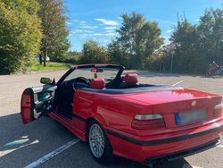 Rot Gebraucht 1994 BMW 318 Cabriolet Cabrio | 11.000 €