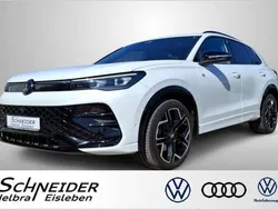Oryxweiß perleffekt (metallic) Gebraucht 2024 VW Tiguan R-line SUV | 58.560 € (Etwas zu teuer)