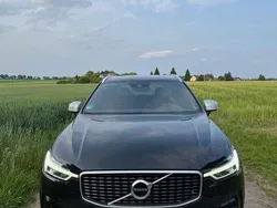 Schwarz Gebraucht 2018 Volvo XC60 R-Design SUV | 25.900 € (Etwas zu teuer)
