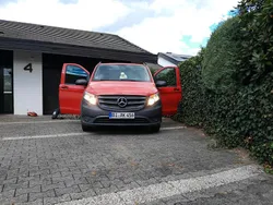 Rot Gebraucht 2015 Mercedes Vito Van / Kleinbus | 9.999 € (Superpreis)