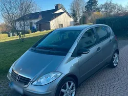 Grau Gebraucht 2006 Mercedes A150 Kleinwagen | 2.800 €