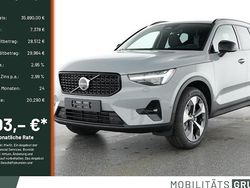 Grau Gebraucht 2025 Volvo XC40 Plus SUV | 35.890 € (Guter Preis)