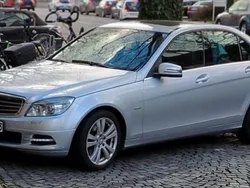 Silber Gebraucht 2010 Mercedes C350 Elegance Limousine | 9.999 € (Etwas zu teuer)