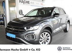 Indiumgrau Gebraucht 2024 VW T-Roc Style SUV | 28.449 € (Fairer Preis)